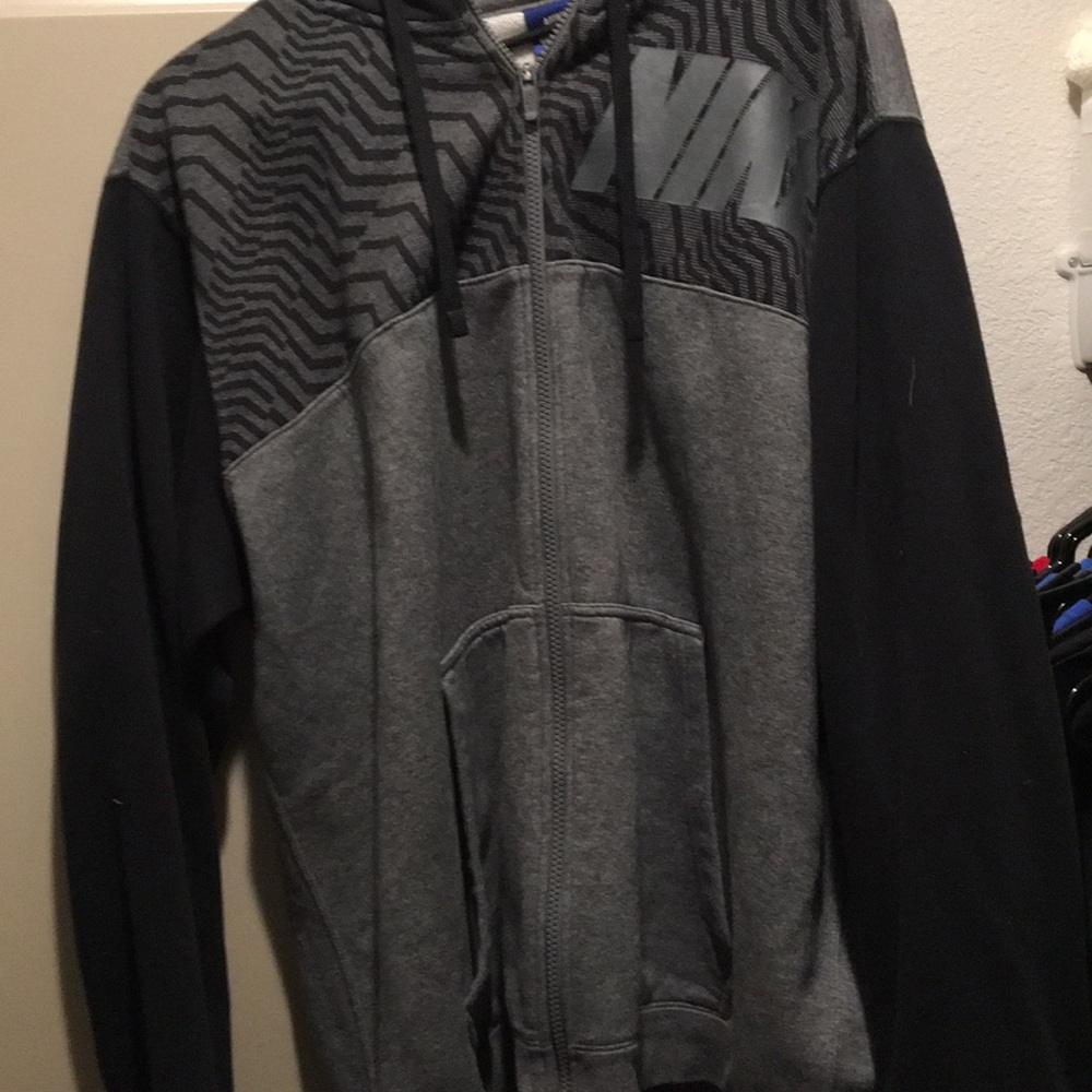 Nike zip up hoodie